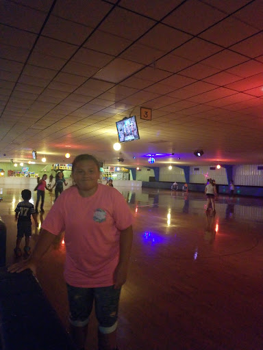 Amusement Center «Sk8erz Family Fun Center», reviews and photos, 415 Sha Ln, Spartanburg, SC 29307, USA