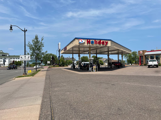 Holiday Stationstores, 110 Ellis Ave S, Ashland, WI 54806, USA, 