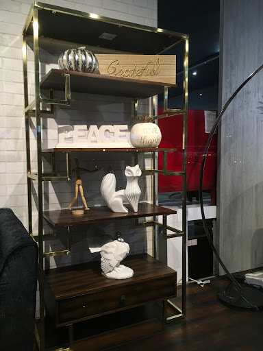 Furniture Store «Caravana Furniture», reviews and photos, 975 Long Beach Blvd, Long Beach, CA 90813, USA