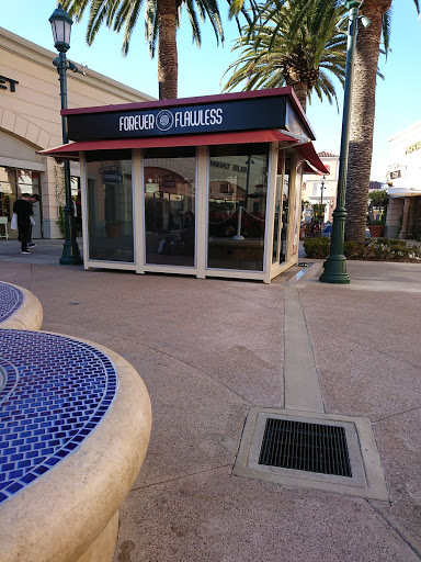 Shopping Mall «Carlsbad Premium Outlets», reviews and photos, 5620 Paseo Del Norte, Carlsbad, CA 92008, USA