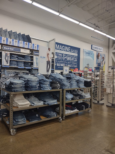 Shopping Mall «Visalia Mall», reviews and photos, 2031 S Mooney Blvd, Visalia, CA 93277, USA