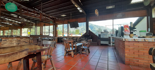 Restaurante Carajillo - Km 41 autopista Bogota, Sesquilé, Tunja, Cundinamarca, Colombia