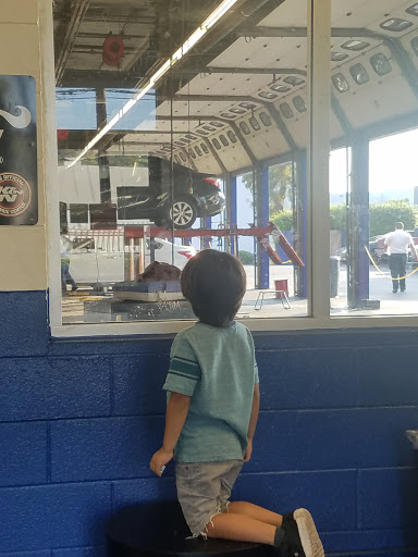 Auto Parts Store «Pep Boys Auto Parts & Service», reviews and photos, 3332 N San Fernando Rd, Los Angeles, CA 90065, USA