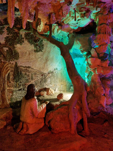 Cemetery «Memorial Park Funeral Home & Cemetery», reviews and photos, 5668 Poplar Ave, Memphis, TN 38119, USA