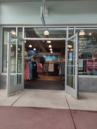 Sportswear Store «Columbia Sportswear Outlet Store at Premium Outlets», reviews and photos, 2300 Grand Cypress Dr #170, Lutz, FL 33559, USA