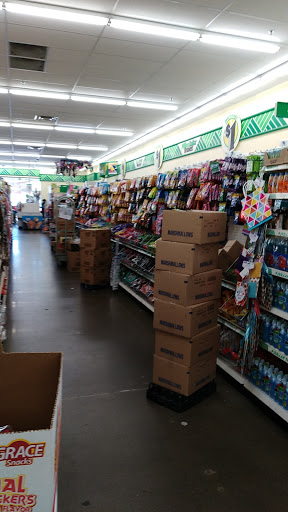 Dollar Store «Dollar Tree», reviews and photos, 3092 N Eastman Rd Ste 102, Longview, TX 75605, USA