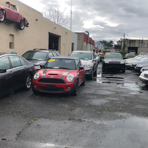 Used Car Dealer «Autobahn Used Cars Stamford», reviews and photos, 58 Magee Ave, Stamford, CT 06902, USA