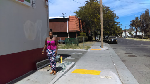 Grocery Store «Cal Park Grocery & Liquor», reviews and photos, 702 N California St, Stockton, CA 95202, USA