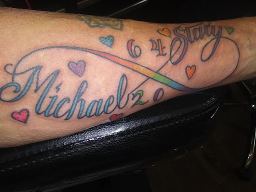 Tattoo Shop «Sinners & Saints Tattoo», reviews and photos, 252 S Highland Ave, Pittsburgh, PA 15206, USA