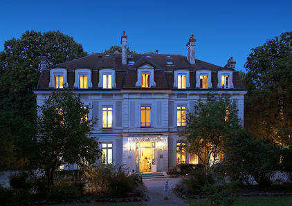 Château de la Dame Blanche 1 Chem. de la Goulotte, 25870 Geneuille