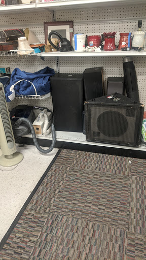 Non-Profit Organization «Southern Oregon Goodwill Retail Store», reviews and photos