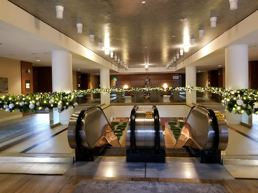 Shopping Mall «Union Square, San Francisco», reviews and photos, 333 Post St, San Francisco, CA 94108, USA