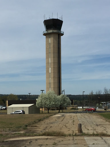 Fulton County Airport - Brown Field (FTY)