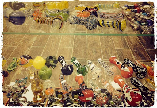 Tobacco Shop «Capitol Tobacco & Smoke Shop», reviews and photos, 1903 W Capitol Dr, Milwaukee, WI 53206, USA