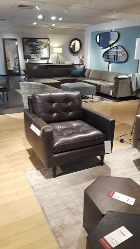 Furniture Store «Crate and Barrel», reviews and photos, 7014-604 E Camelback Rd, Scottsdale, AZ 85251, USA