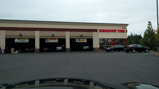 Tire Shop «Discount Tire Store - Beaverton, OR», reviews and photos, 18643 NW Eider Ct, Beaverton, OR 97006, USA