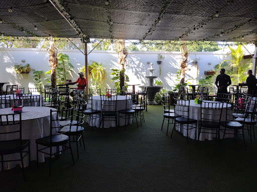 Logo da empresa - Comemorarth Espaço E Eventos