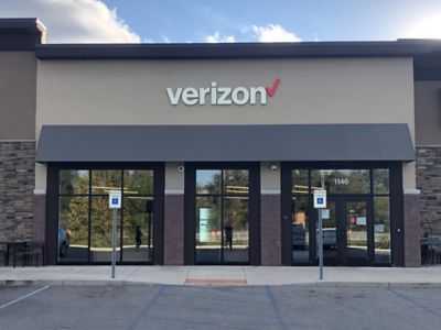 Cell Phone Store «Verizon», reviews and photos, 2930 Frontage Rd, Warsaw, IN 46580, USA