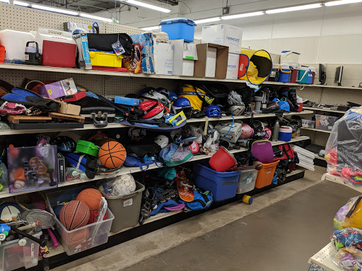 Thrift Store «St. Vincent de Paul Thrift Store and Donation Center», reviews and photos, 813 Main St, Milford, OH 45150, USA