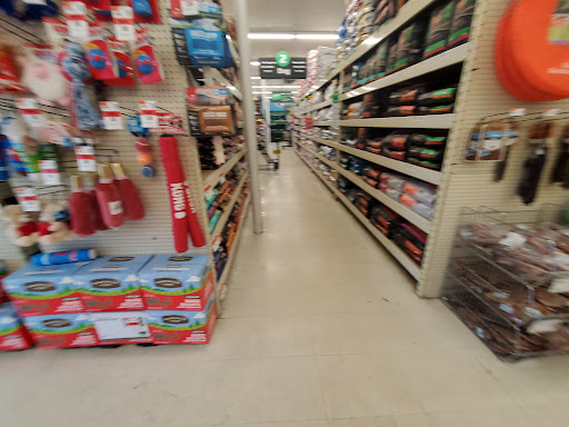 Pet Supply Store «Pet Supplies Plus», reviews and photos, 471 Boston Post Rd, Orange, CT 06477, USA