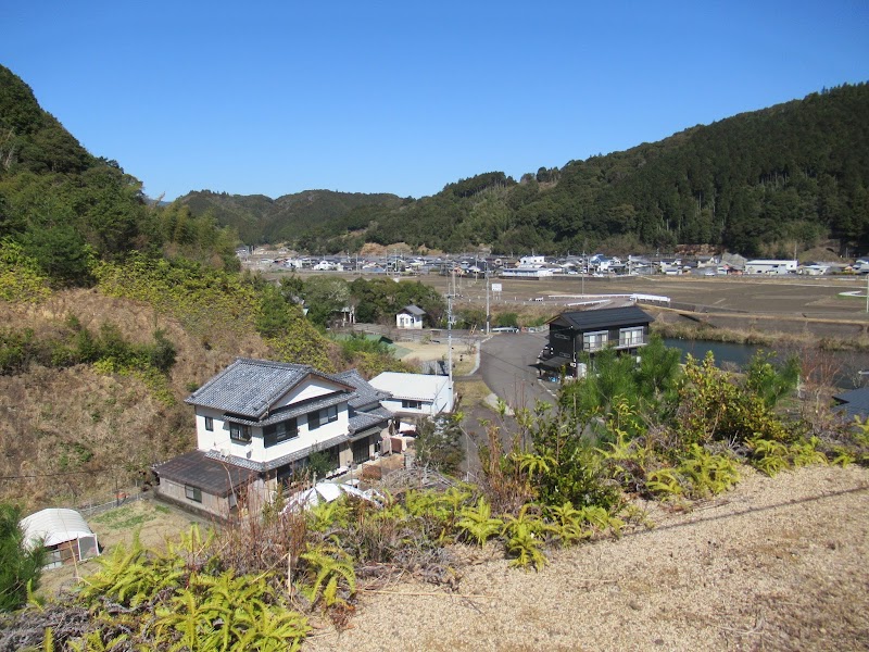 坂折コミュニティ広場