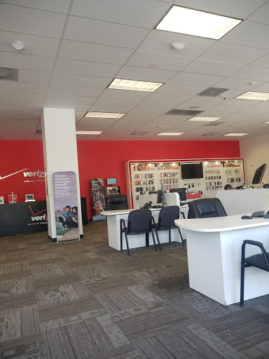 Cell Phone Store «Verizon Authorized Retailer - A Wireless», reviews and photos, 7029 Forest Hill Ave, Richmond, VA 23225, USA