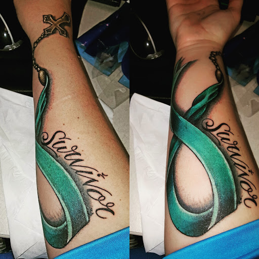 Tattoo Shop «Broken Lantern Tattoo», reviews and photos, 1931 Belgrade Ave, Charleston, SC 29407, USA