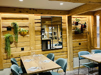 Atmosphère du Restaurant français Restaurant Le Peille à Saint-Jean-de-Sixt - n°1