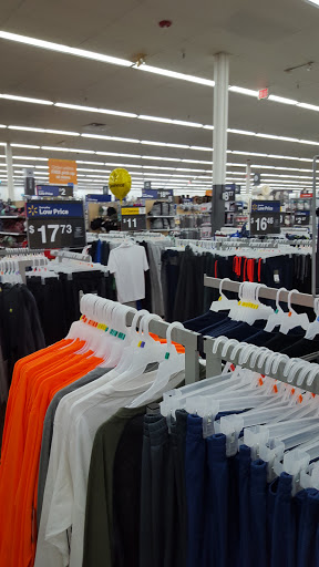 Discount Store «Walmart», reviews and photos, 150 Solomons Island Rd N, Prince Frederick, MD 20678, USA