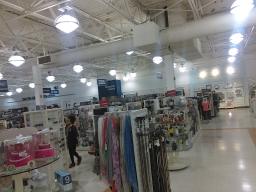 Shopping Mall «Southern Plaza Shopping Center», reviews and photos, 4200 S East St, Indianapolis, IN 46227, USA