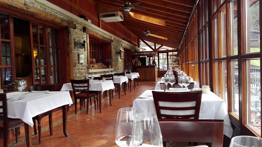 Restaurante Oneko by Etxegana - Auzoa, 38, 48144 Ipiñaburu, Biscay, España