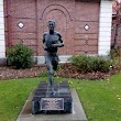 Jack Lovelock Statue and Oak