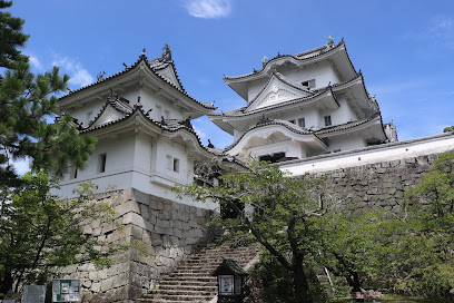 伊賀上野城本丸広場