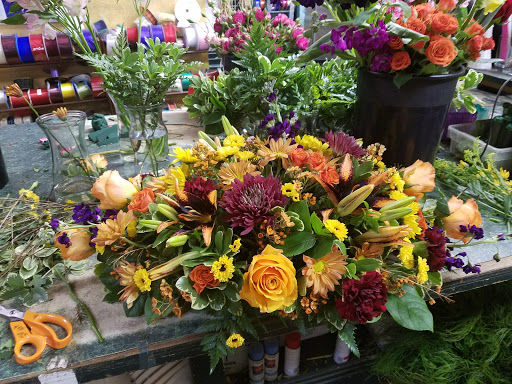 Florist «Four Seasons Florist», reviews and photos, 3482 Drusilla Ln Ste. G, Baton Rouge, LA 70809, USA
