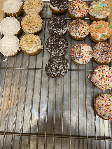 Donut Shop «Donut Star», reviews and photos, 305 W Arbor Vitae St # A, Inglewood, CA 90301, USA