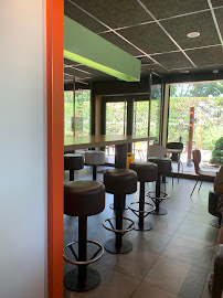 Atmosphère du Restauration rapide McDonald's à Fontaine - n°2