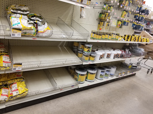 Department Store «Mills Fleet Farm», reviews and photos, 1001 Industrial St, Hudson, WI 54016, USA