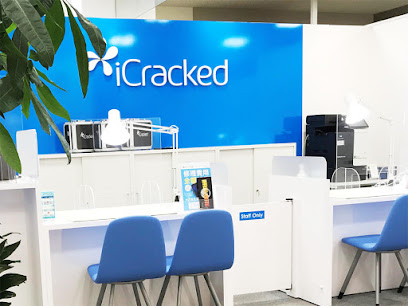 iCracked Store フジグラン大洲