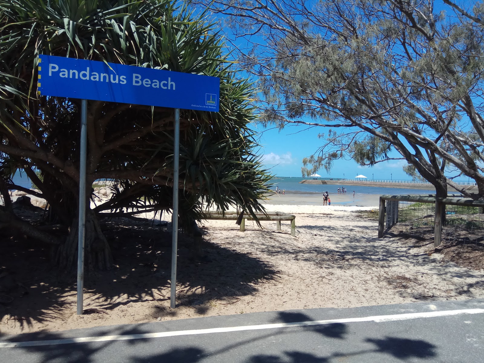 Pandanus Plajı'in fotoğrafı ve yerleşim