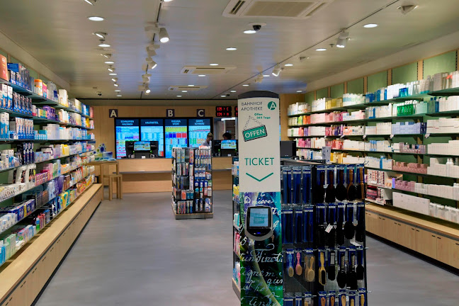 Rezensionen über Bahnhof Apotheke Oerlikon in Zürich - Apotheke