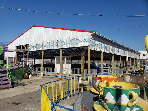 Amusement Park «Adventurers Amusement Park», reviews and photos, 1824 Shore Pkwy, Brooklyn, NY 11214, USA