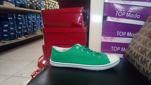 Shoe Store «Niebla Shoes #2», reviews and photos, 1767 W 37th St, Hialeah, FL 33012, USA