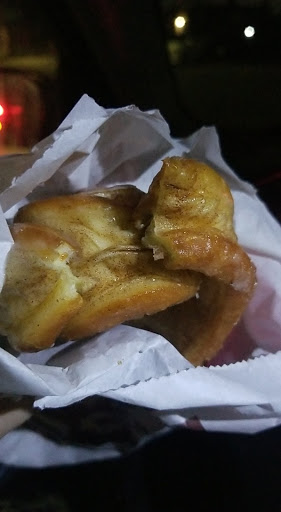 Donut Shop «Donut Hut», reviews and photos, 2025 W Magnolia Blvd, Burbank, CA 91506, USA