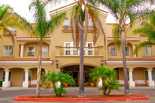 Torrey Pines Senior Living