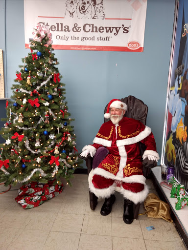 Pet Supply Store «Pet Source», reviews and photos, 1927 Spartanburg Hwy, Hendersonville, NC 28792, USA