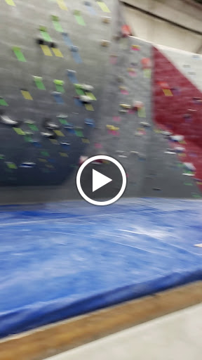 Rock Climbing Gym «Hoosier Heights Indianapolis», reviews and photos, 9850 Mayflower Park Dr, Carmel, IN 46032, USA
