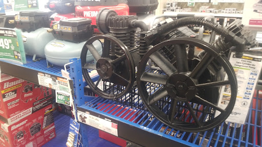 Hardware Store «Harbor Freight Tools», reviews and photos, 1460 Main St, Hamilton, OH 45013, USA