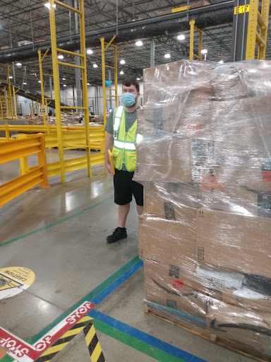 Amazon Returns Center CVG2