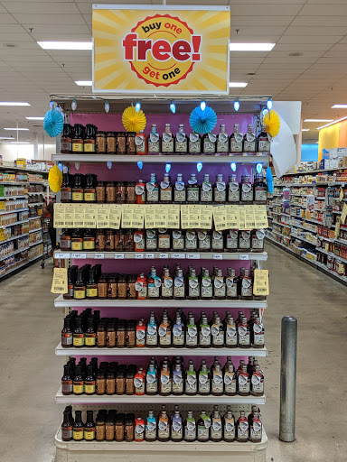 Grocery Store «H-E-B Grocery», reviews and photos, 300 Main St, Kerrville, TX 78028, USA