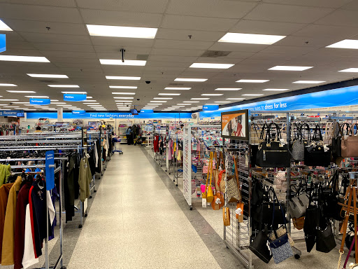 Clothing Store «Ross Dress for Less», reviews and photos, 1425 E Hallandale Beach Blvd, Hallandale Beach, FL 33009, USA